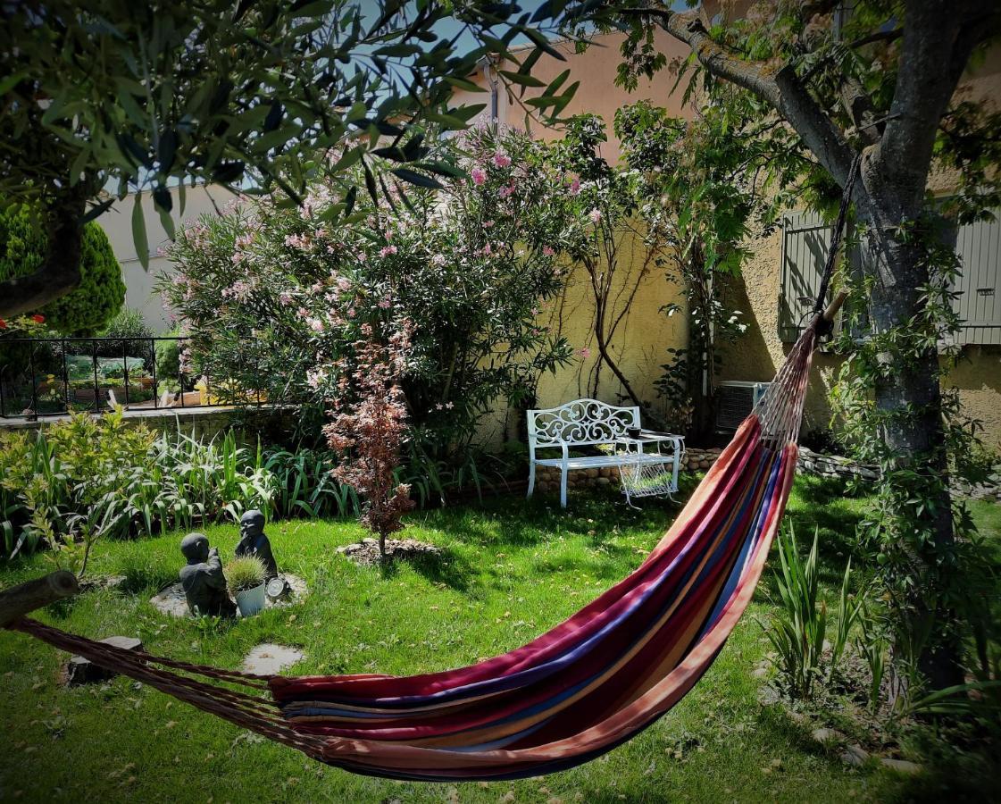 La Maison Du Chemin Des Prairies Morieres-les-Avignon Buitenkant foto